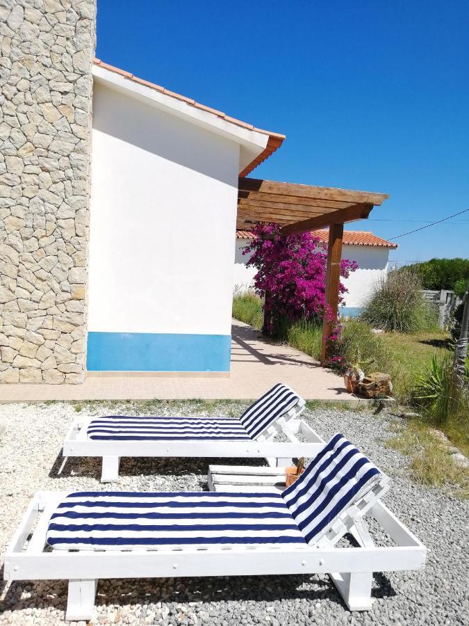 Endless Summer Surf House Aljezur Bagian luar foto